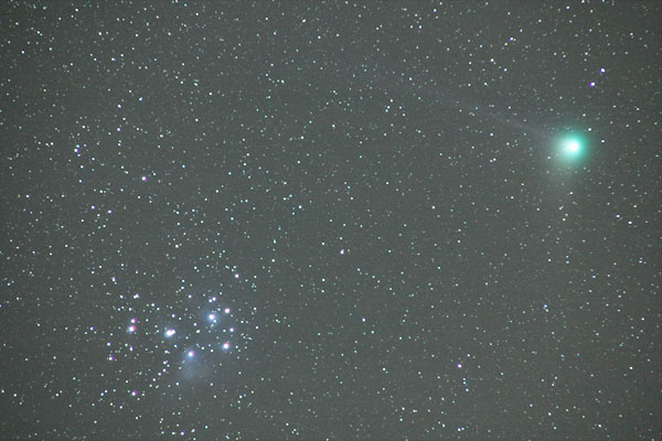 vAfXc(M45)ƃ}bNzca(C/2004 Q2) #3